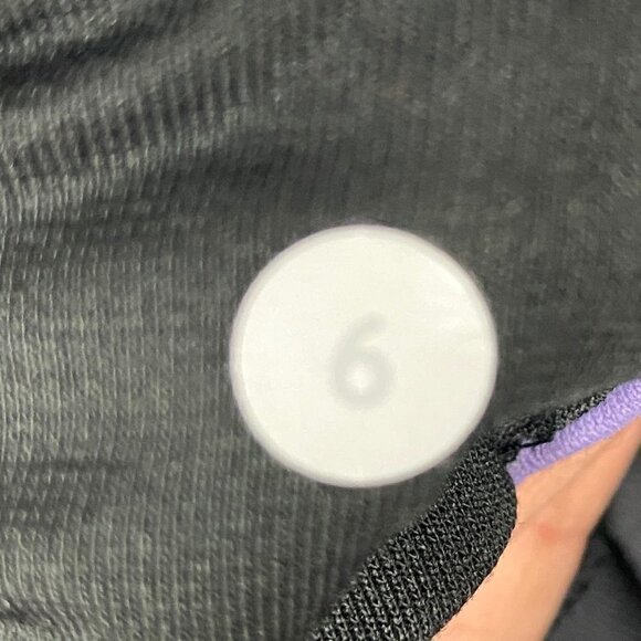 LULULEMON | Groove Reversible Legging Black Purple - Picture 6 of 6